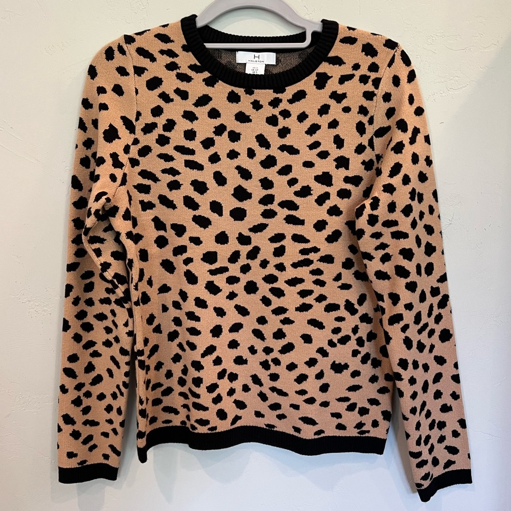 H by Halston Tan and Black Leopard Print Crewneck Sweater (Small)